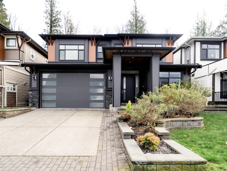 33926 Tooley Place, Mission, BC, V2V 0G5