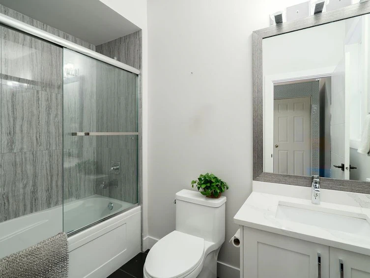 33926 Tooley Place, Mission, BC, V2V 0G5 - 35