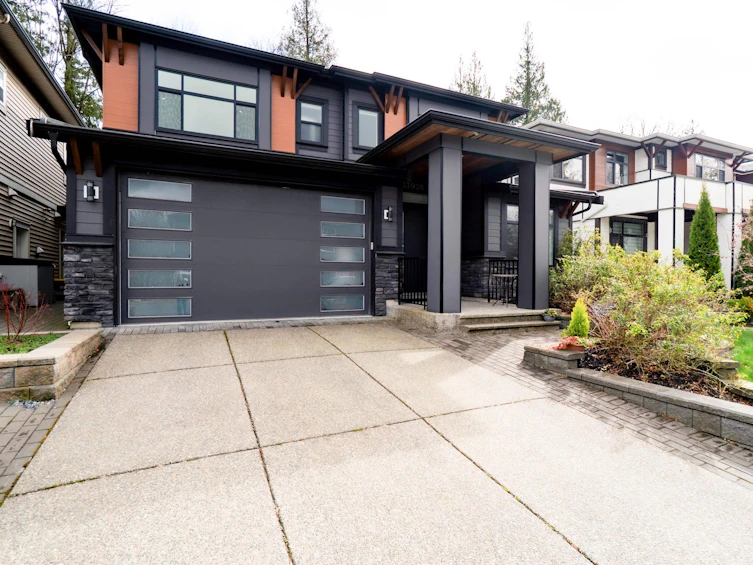 33926 Tooley Place, Mission, BC, V2V 0G5 - 2