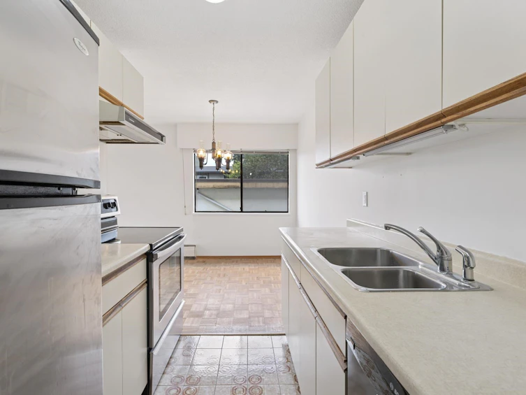 211-155 E 5th Street, North Vancouver, BC, V7L 1L3 - 7