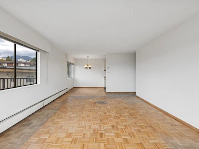 211-155 E 5th Street - 2