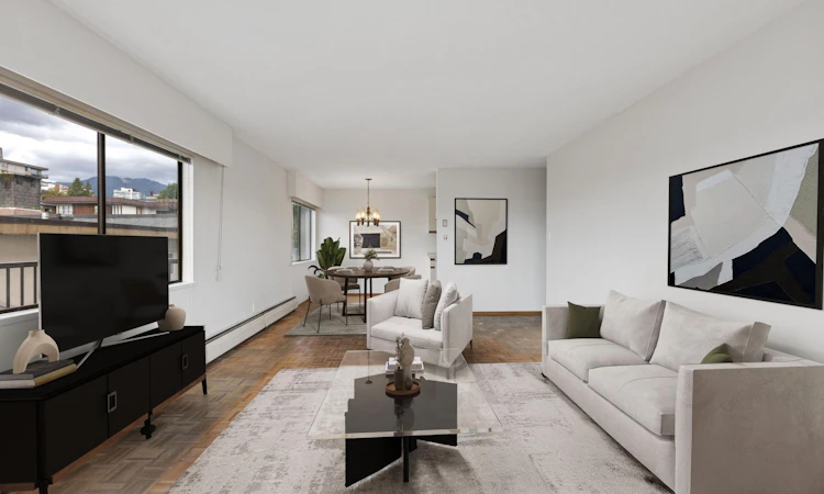 211-155 E 5th Street