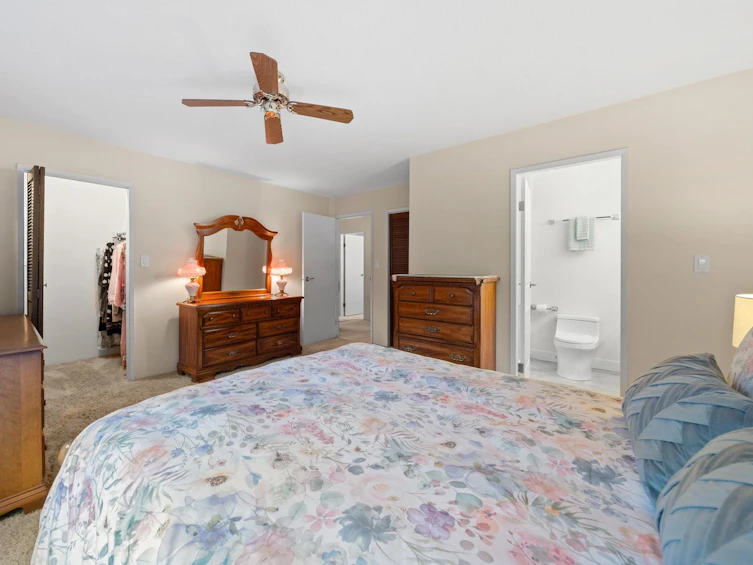 4877 Cedarcrest Avenue, North Vancouver, BC, V7R 3R6 - 24