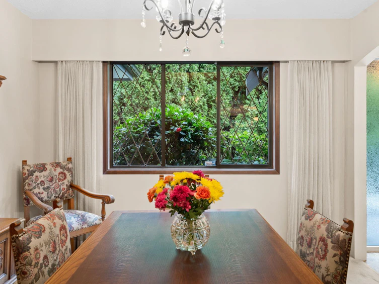 4877 Cedarcrest Avenue, North Vancouver, BC, V7R 3R6 - 7