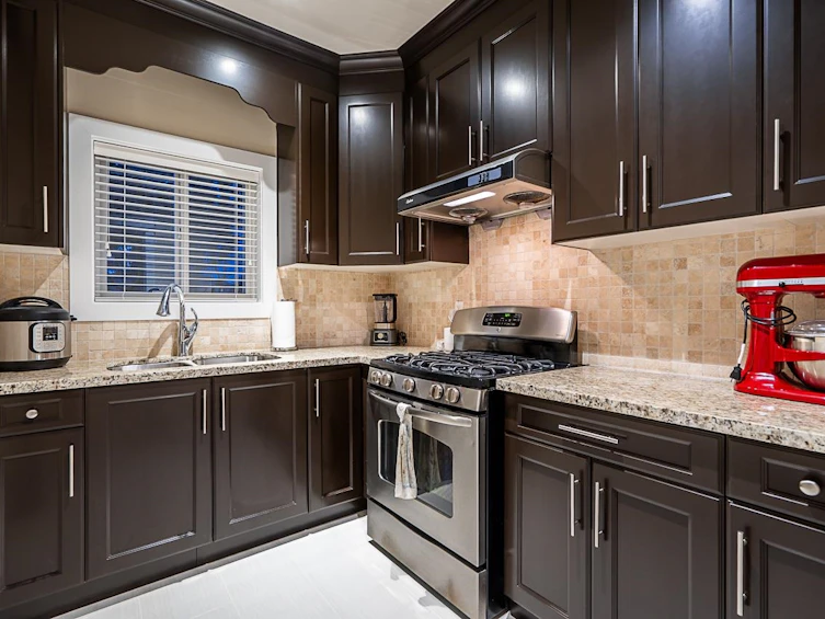 8445 15th Avenue, Burnaby, BC, V3N 1Y1 - 15