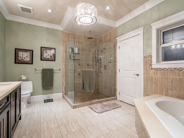8445 15th Avenue, Burnaby, BC, V3N 1Y1 - 18