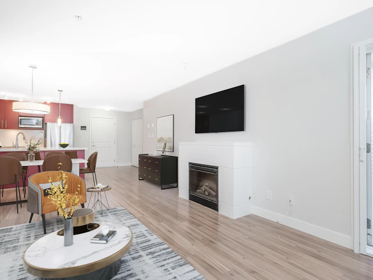 220-15735 Croydon Drive, Surrey, BC, V3Z 2L5 - 5