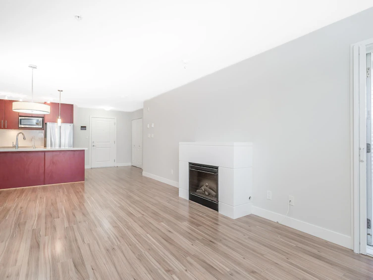 220-15735 Croydon Drive, Surrey, BC, V3Z 2L5 - 28