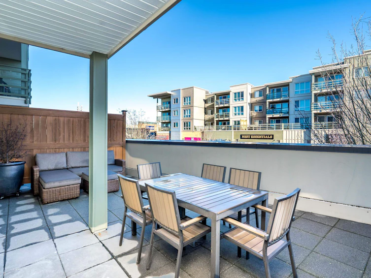 220-15735 Croydon Drive, Surrey, BC, V3Z 2L5 - 13