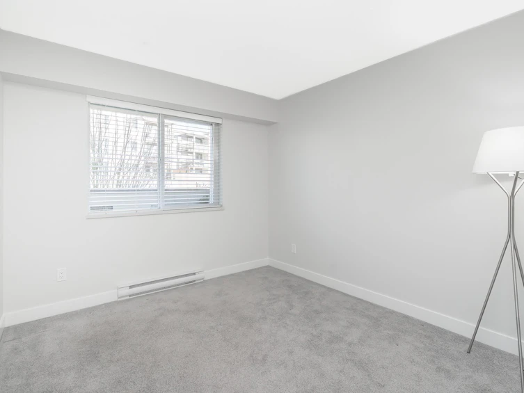 220-15735 Croydon Drive, Surrey, BC, V3Z 2L5 - 8
