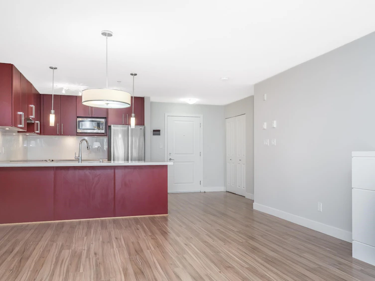 220-15735 Croydon Drive, Surrey, BC, V3Z 2L5 - 23
