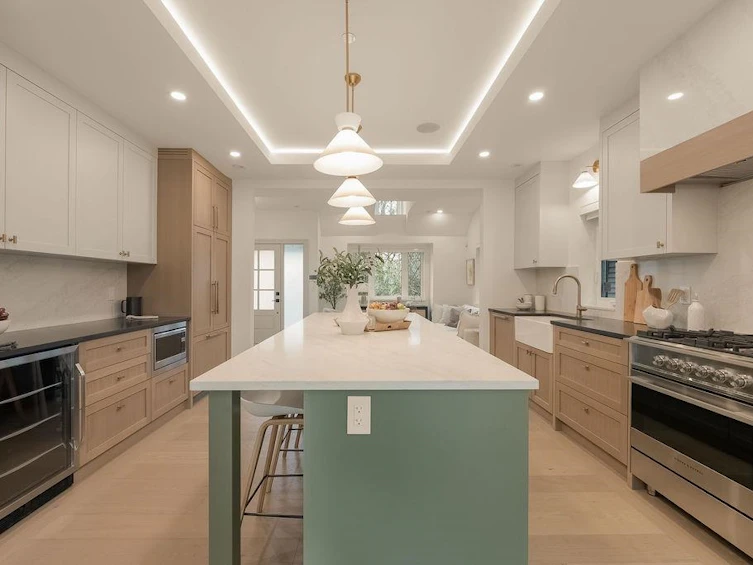 2542 Grant Street, Vancouver, BC, V5K 3G7 - 11