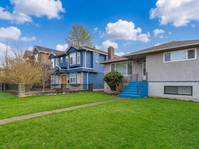 2630 E 1st Avenue - 2