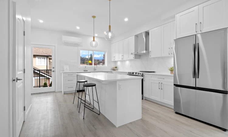 6-1655 Agassiz Rosedale No 9 Highway