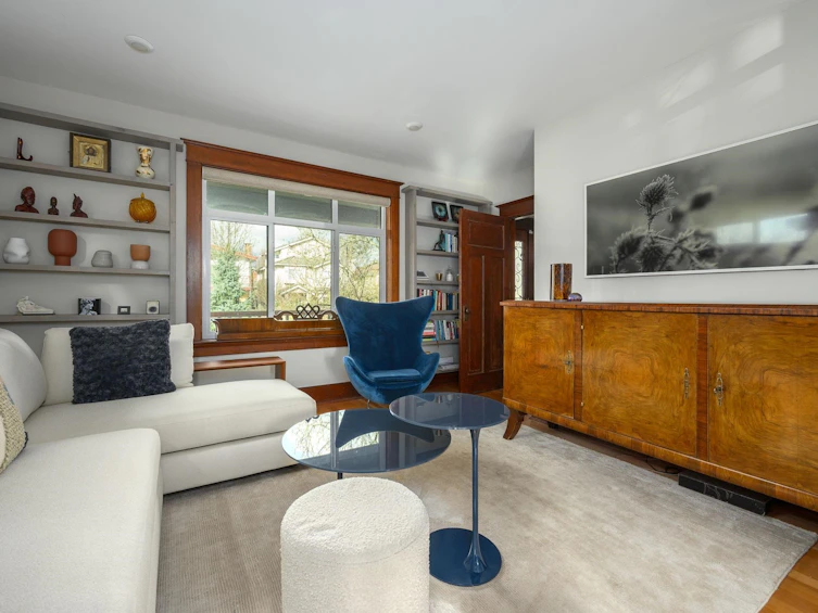 2834 E Georgia Street, Vancouver, BC, V5K 2K4 - 5