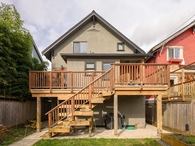 2834 E Georgia Street, Vancouver, BC, V5K 2K4 - 35