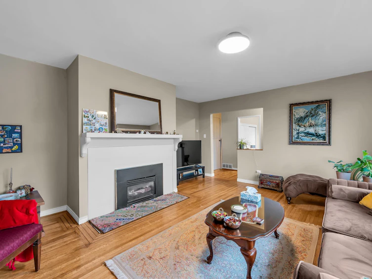 450 W 15th Street, North Vancouver, BC, V7M 1S6 - 9