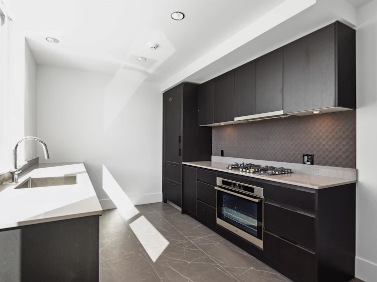 1203-1500 Fern Street, North Vancouver, BC, V7J 0E6 - 38