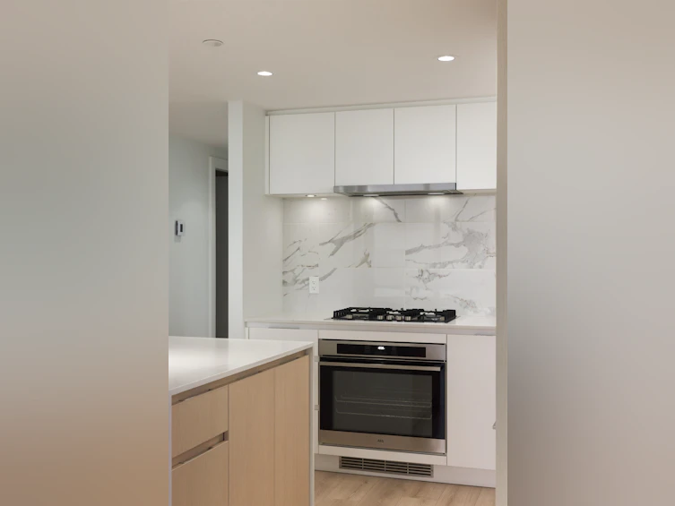 1203-1500 Fern Street, North Vancouver, BC, V7J 0E6 - 10