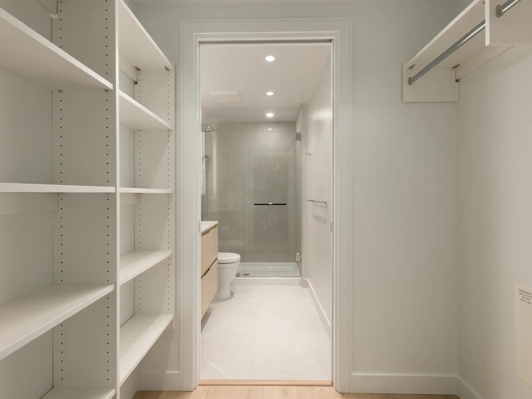 1203-1500 Fern Street, North Vancouver, BC, V7J 0E6 - 15