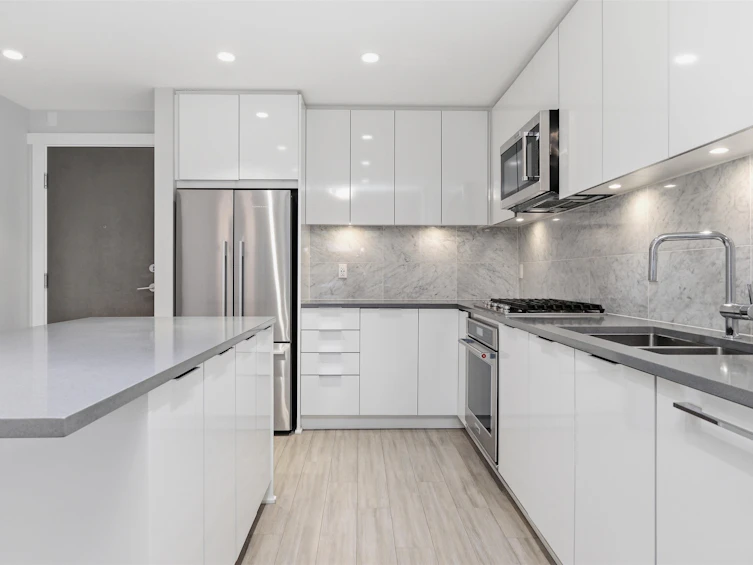 121-2651 Library Lane, North Vancouver, BC, V7J 0C1 - 13