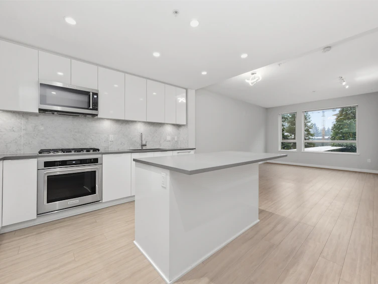 121-2651 Library Lane, North Vancouver, BC, V7J 0C1 - 12