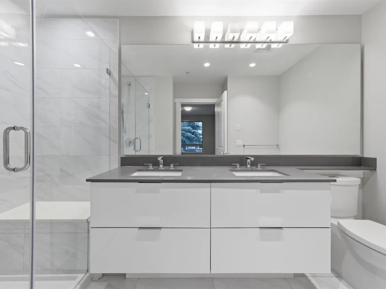 121-2651 Library Lane, North Vancouver, BC, V7J 0C1 - 23