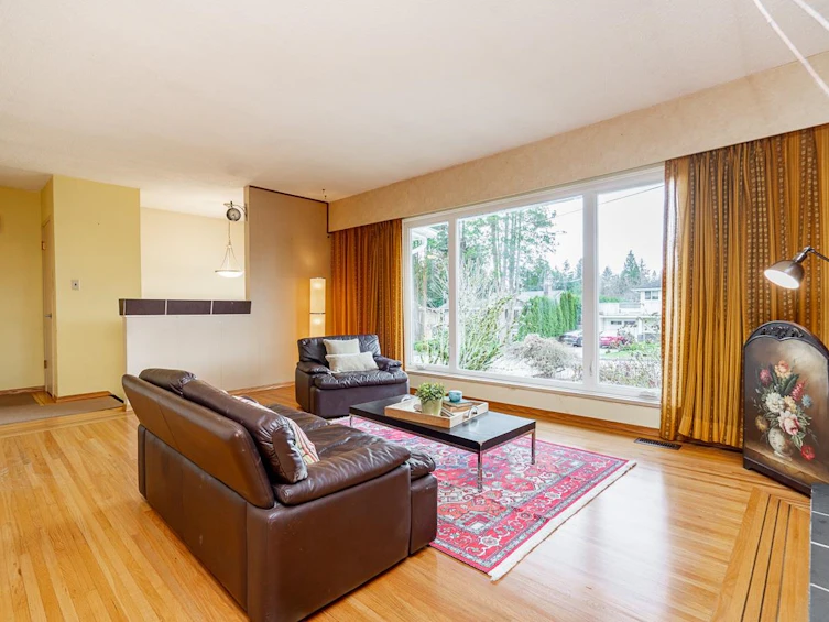 2293 Warrenton Avenue, Coquitlam, BC, V3K 3M4 - 5