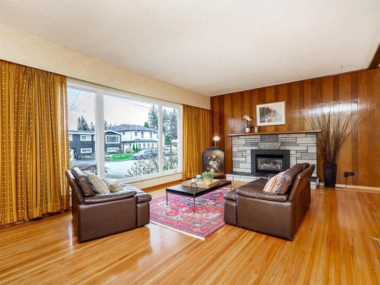 2293 Warrenton Avenue, Coquitlam, BC, V3K 3M4 - 3