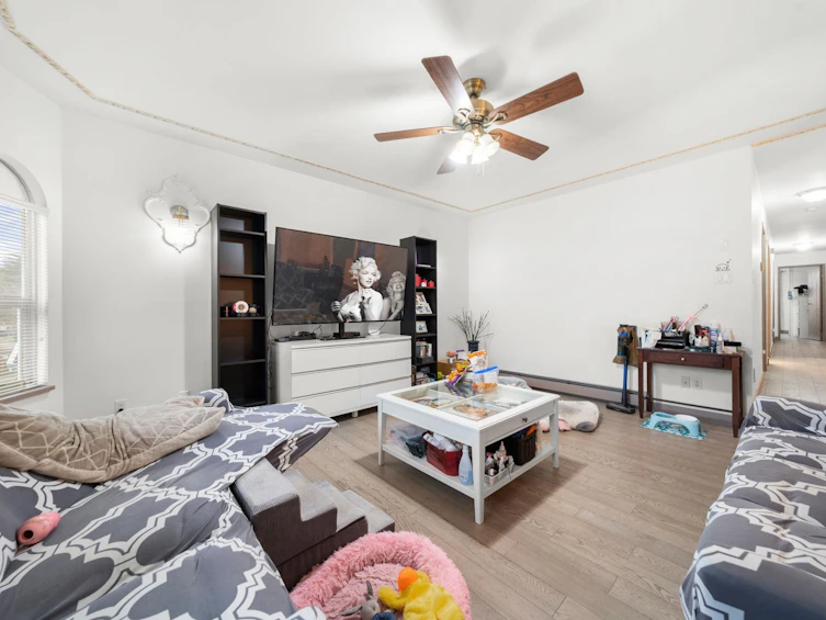 6372 Elgin Street, Vancouver, BC, V5W 3K3 - 6