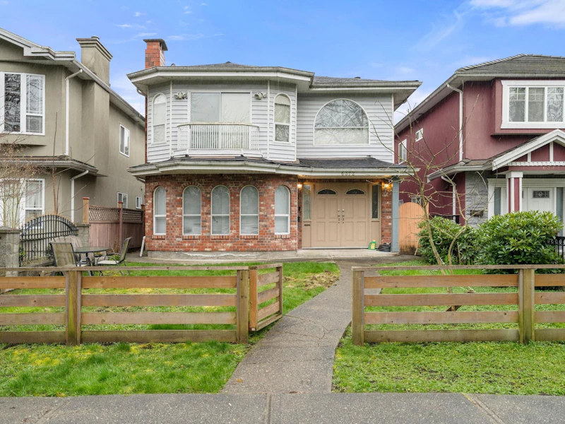 6372 Elgin Street, Vancouver BC V5W 3K3