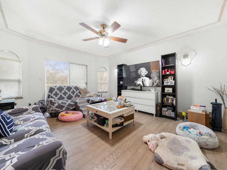 6372 Elgin Street, Vancouver, BC, V5W 3K3 - 2
