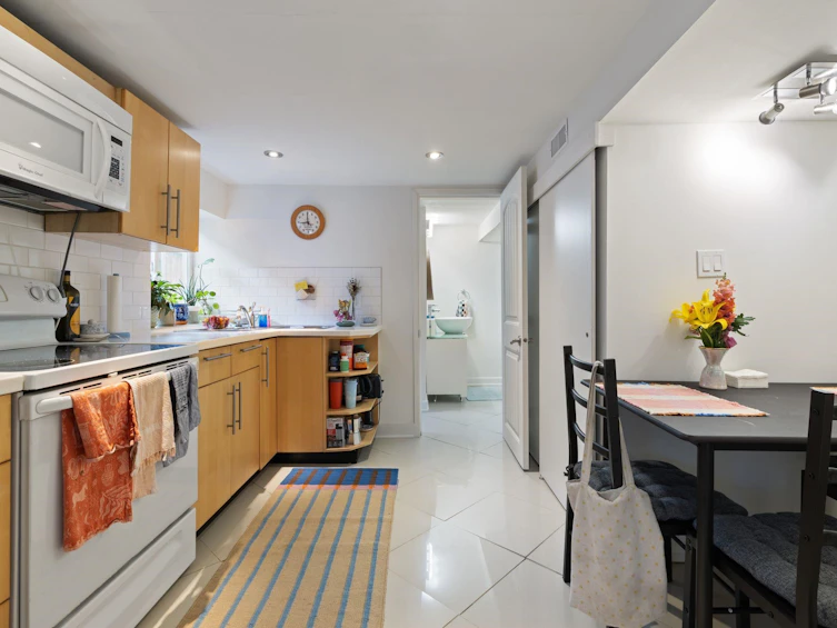 2156 E Pender Street, Vancouver, BC, V5L 1X2 - 34