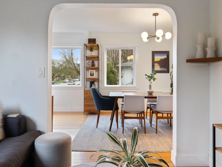 2156 E Pender Street, Vancouver, BC, V5L 1X2 - 10