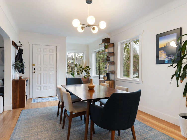 2156 E Pender Street, Vancouver, BC, V5L 1X2 - 4