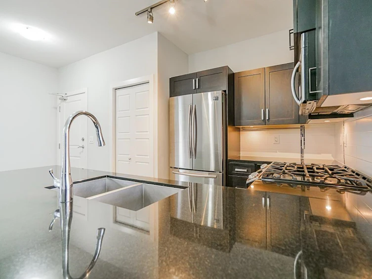 211-20058 Fraser Highway, Langley, BC, V3A 0E5 - 5
