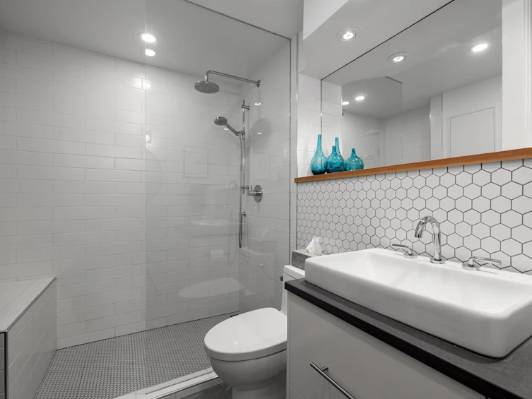 3841 Lonsdale Avenue, North Vancouver, BC, V7N 3K8 - 23