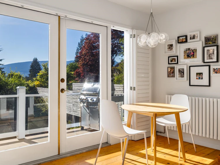 3841 Lonsdale Avenue, North Vancouver, BC, V7N 3K8 - 10