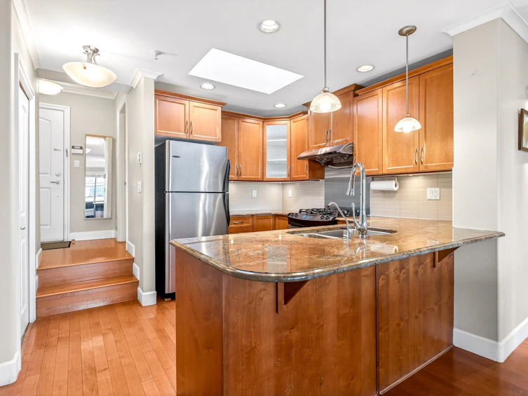 406-2103 W 45th Avenue, Vancouver, BC, V6M 2J2 - 7