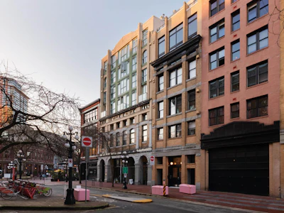 308-27 Alexander Street - 2