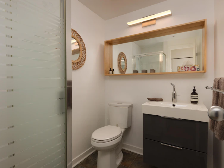 308-27 Alexander Street, Vancouver, BC, V6A 1B2 - 22