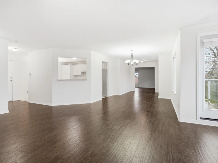 308-12155 75a Avenue, Surrey, BC, V3W 1B9 - 11