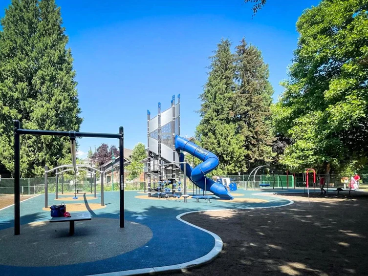 108-2368 Shaughnessy, Port Coquitlam, BC, V3C 3E3 - 11