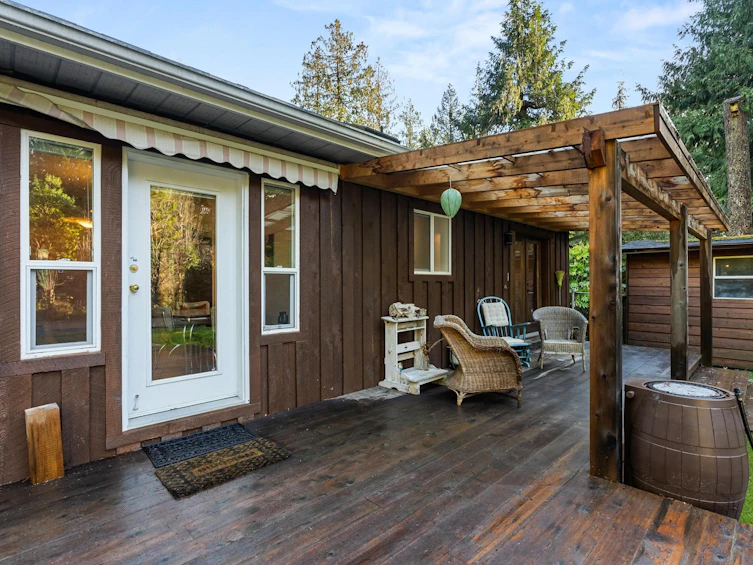1559 Park Avenue, Roberts Creek, BC, V0N 2W2 - 31