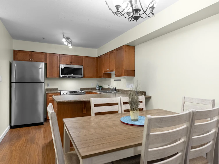 101-33960 Old Yale Road, Abbotsford, BC, V2S 2J9 - 5
