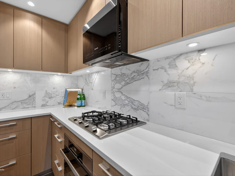101-5608 Berton Avenue, Vancouver, BC, V6S 0M6 - 11