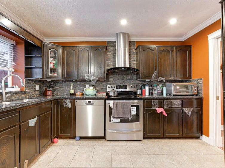 9420 157 Street, Surrey, BC, V4N 3B5 - 7