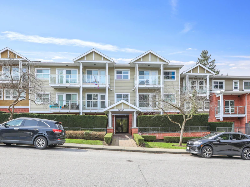 112 - 5655 Inman Avenue, Burnaby BC V5H 2M2