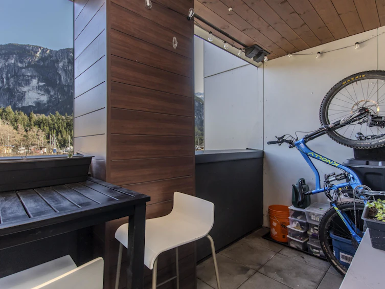 202-37881 Cleveland Avenue, Squamish, BC, V8B 0Z7 - 18