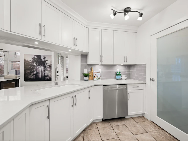 304-20110 Michaud Crescent, Langley, BC, V3A 4B1 - 13